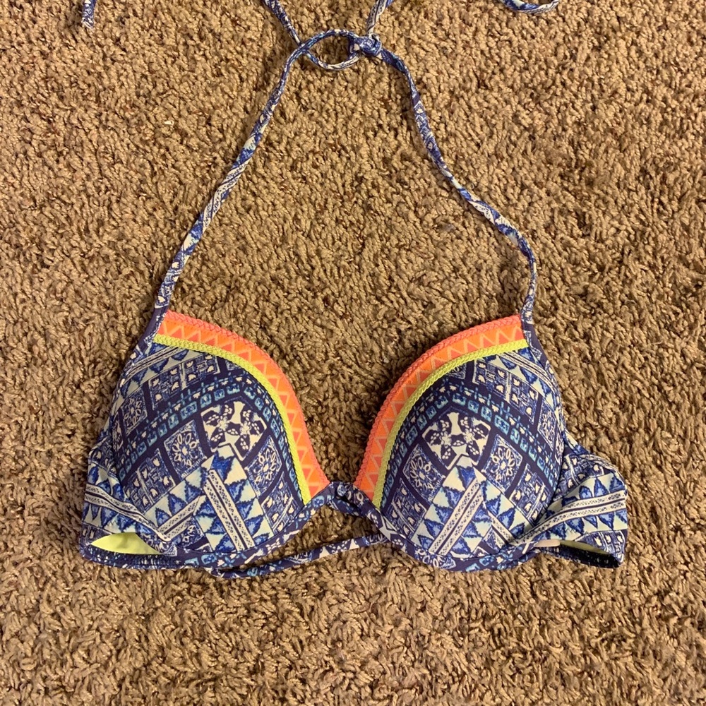 Bathing suit top